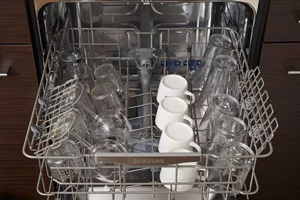 Не включается посудомоечная машина  Михнево